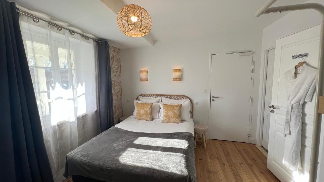 Jardin Bleu - Chambres D'Hotes Saint-Girons  Esterno foto